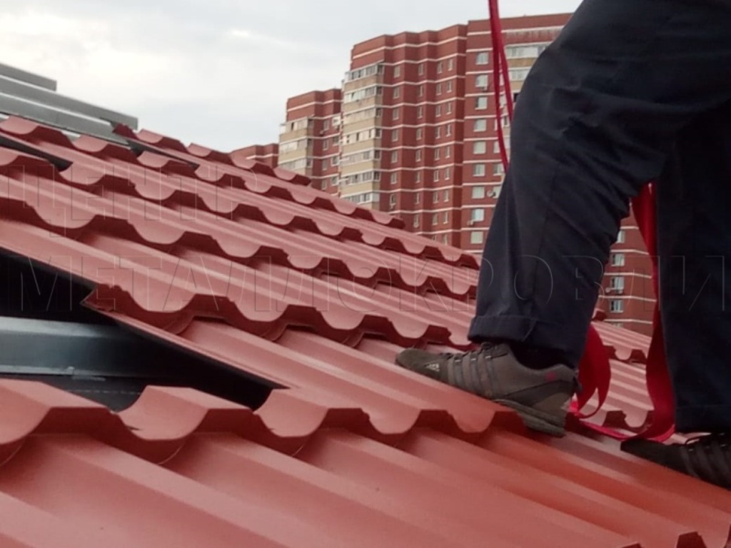 Металлочерепица Геркулес 8004 терракотовый Стальной Бархат от Центра Металлокровли в России Металлочерепица Геркулес 8004 терракотовый Стальной Бархат от Центра Металлокровли в России